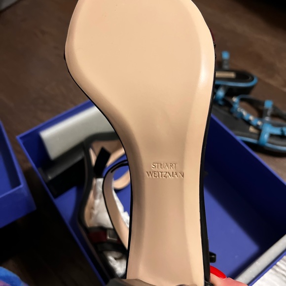 Stuart Weitzman heels, size 8 - Picture 7 of 8